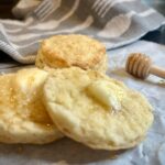 biscuit with melted butter