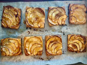 square apple tart